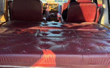 Chevy-van-1991-custom-2