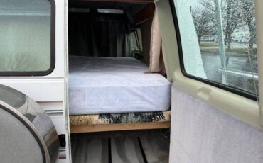 Chevy-van-1992-white-14