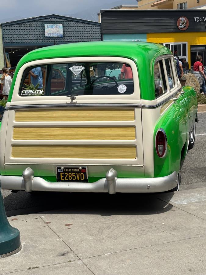 Chevy-wagon-150-1954-green-3