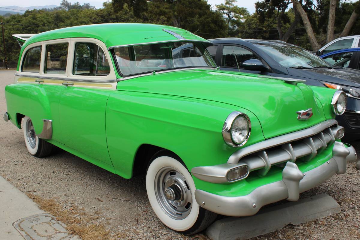 Chevy-wagon-150-1954-green-6