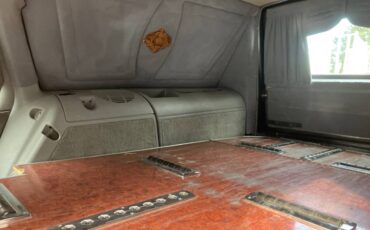 Chevy-wagon-hearse-1993-grey-14