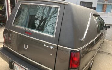 Chevy-wagon-hearse-1993-grey-3