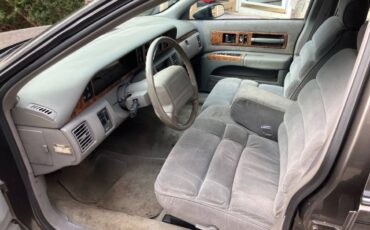 Chevy-wagon-hearse-1993-grey-4