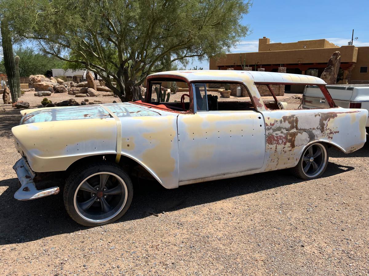 Chevynomad-1956-grey-1