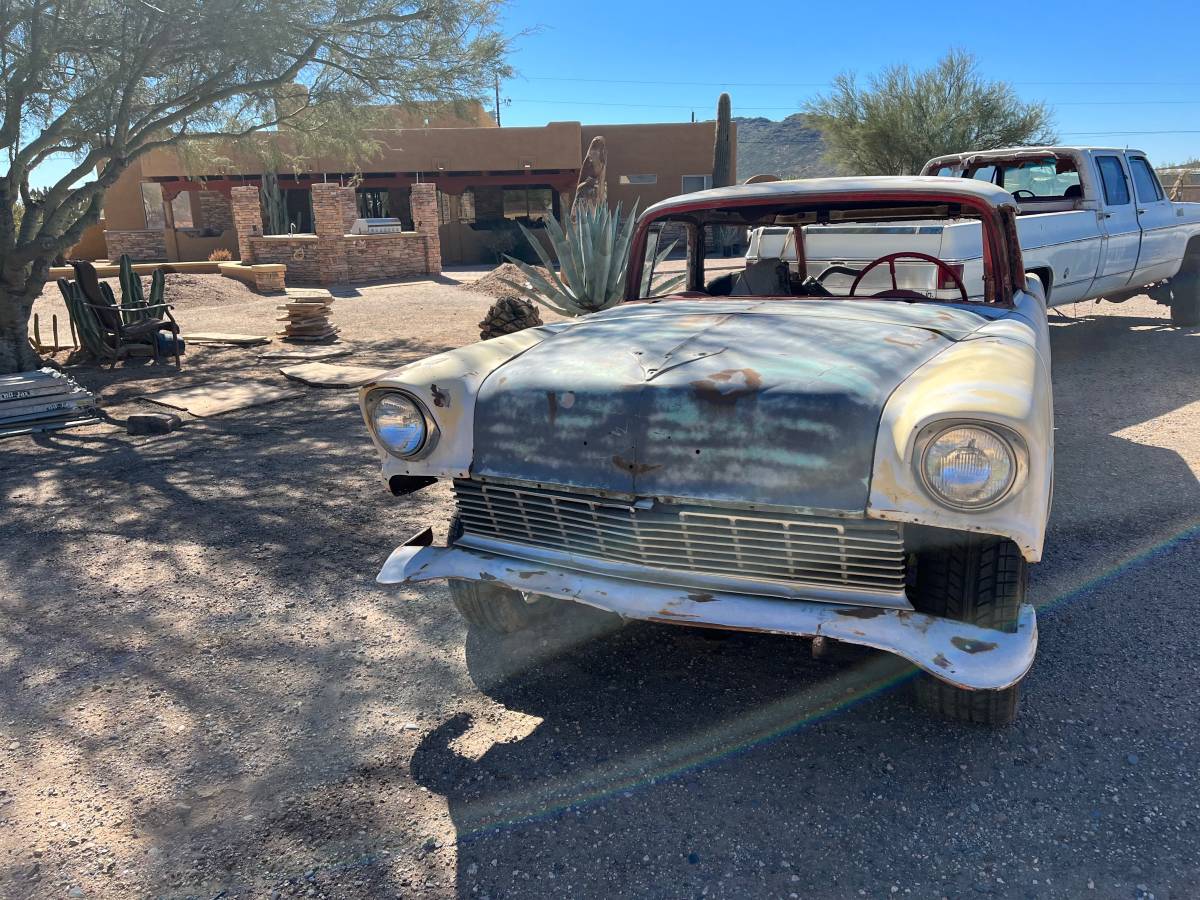 Chevynomad-1956-grey-7