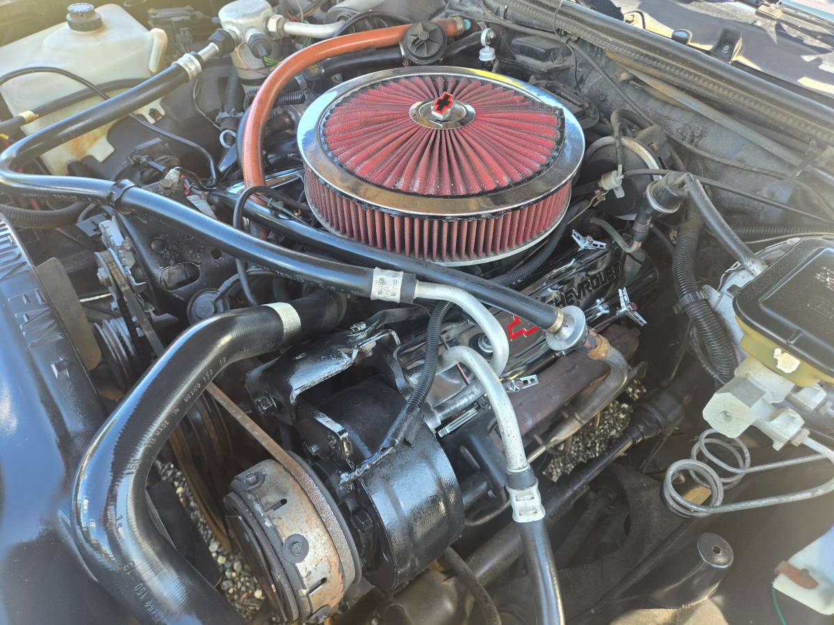 Chey-el-camino-1984-black-19