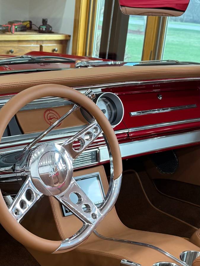 Chrevrolet-impala-1965-red-8