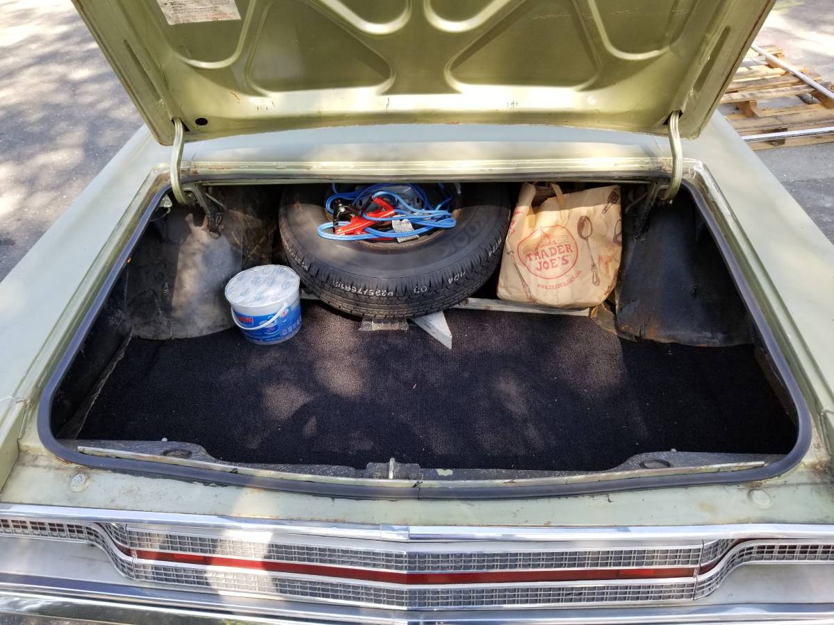 Chrysler-1968-green-11