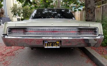 Chrysler-1968-green-23