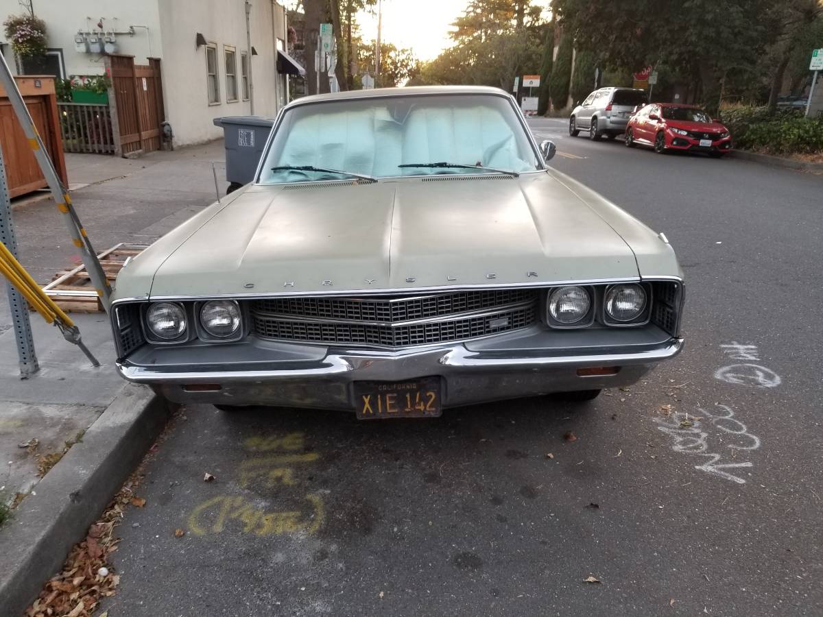 Chrysler-1968-green-9