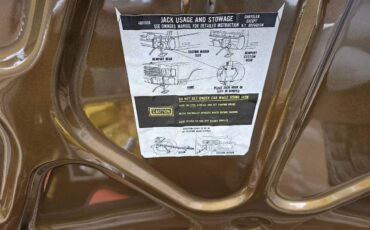 Chrysler-1977-brown-14