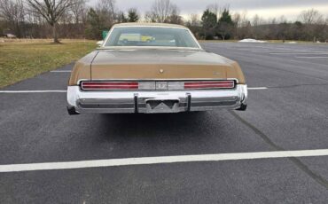 Chrysler-1977-brown-7