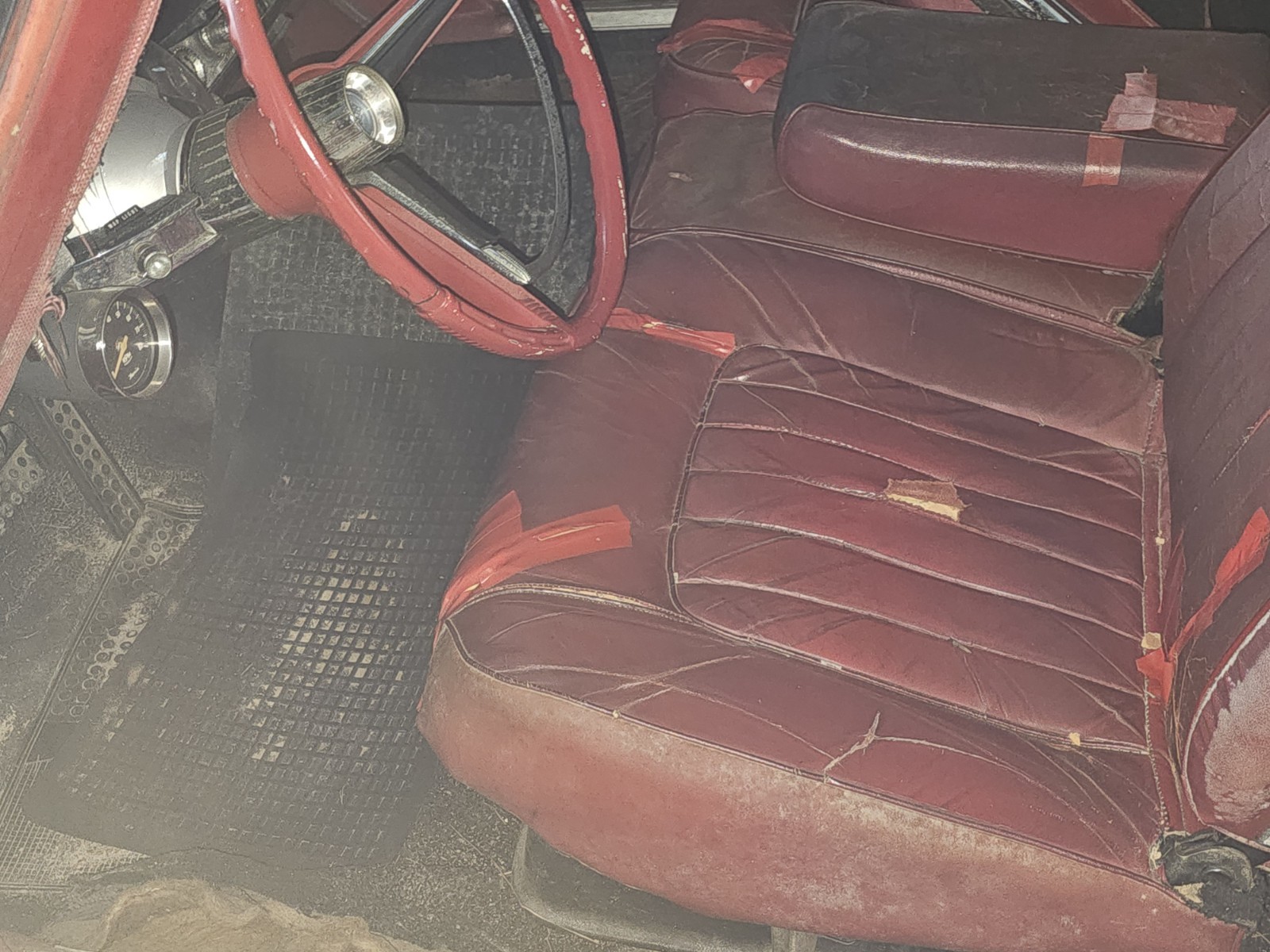 Chrysler-300-Series-1962-Coupe-14