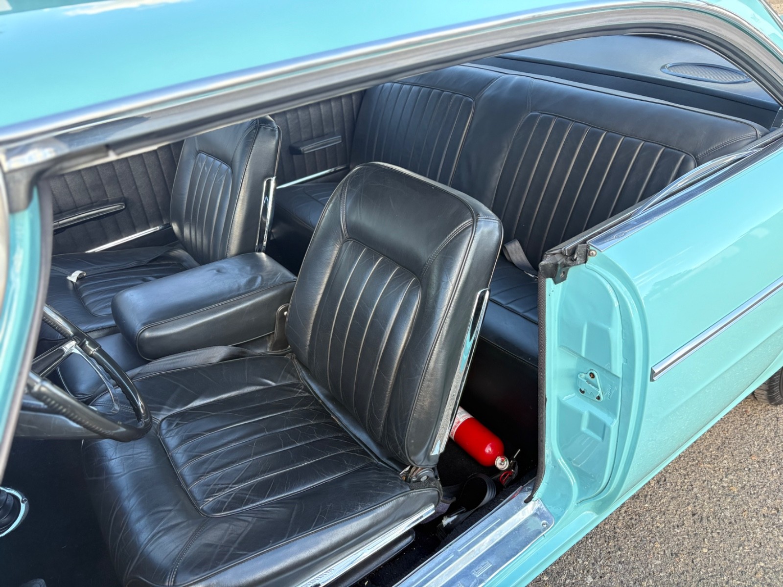 Chrysler-300-Series-1962-Coupe-14