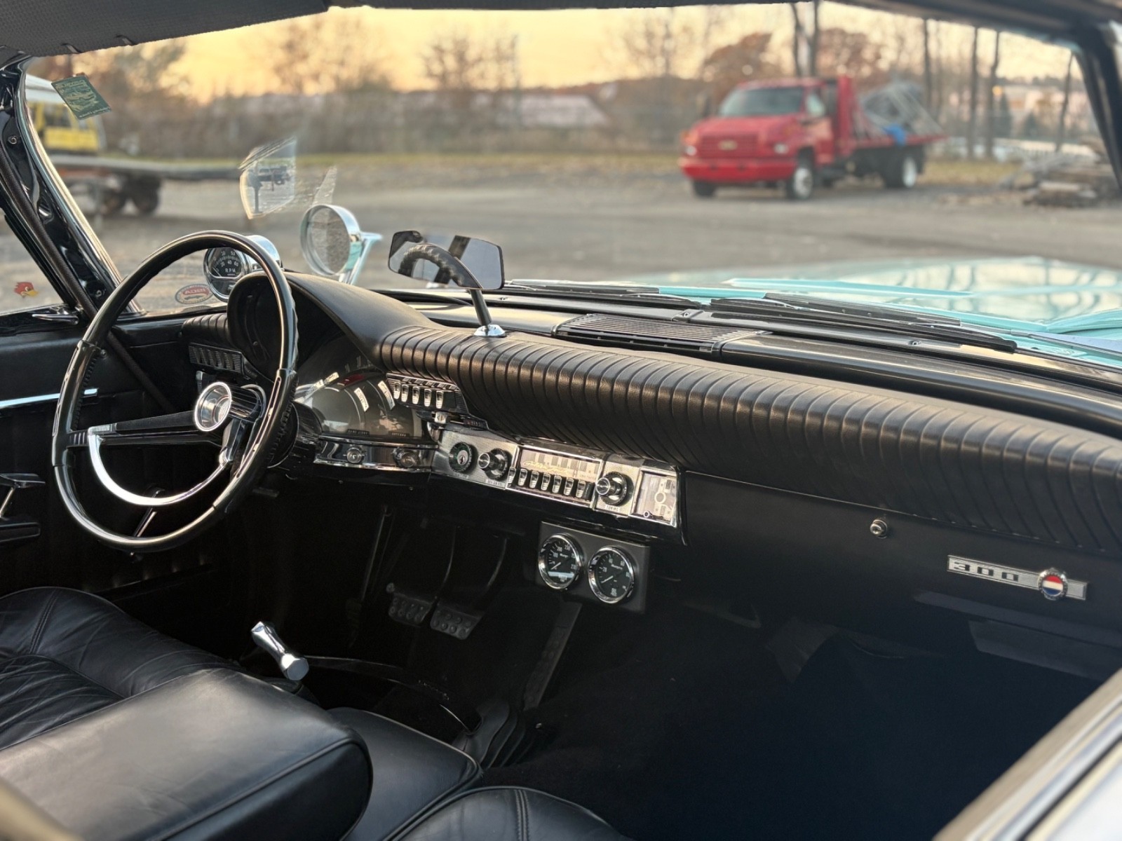 Chrysler-300-Series-1962-Coupe-18