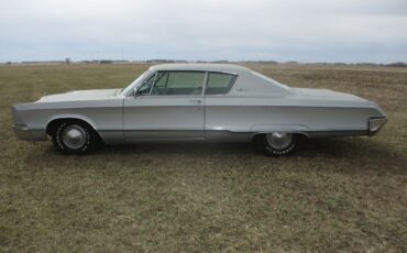 Chrysler-300-Series-1967-Hard-Top-11