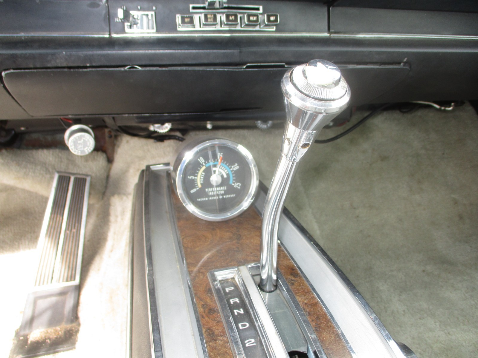 Chrysler-300-Series-1967-Hard-Top-8