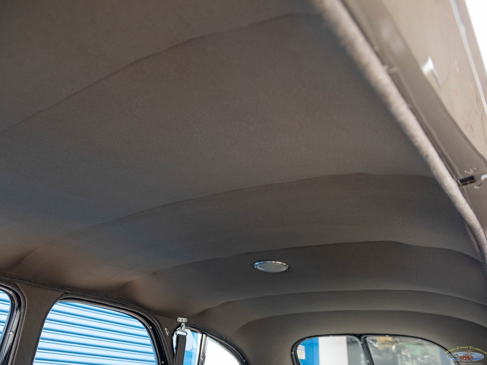 Chrysler-Airflow-Series-C-11-1936-4-Door-Sedan-28