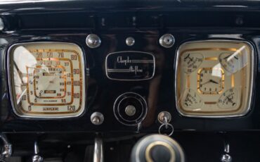 Chrysler-Airflow-Series-C-11-1936-4-Door-Sedan-38