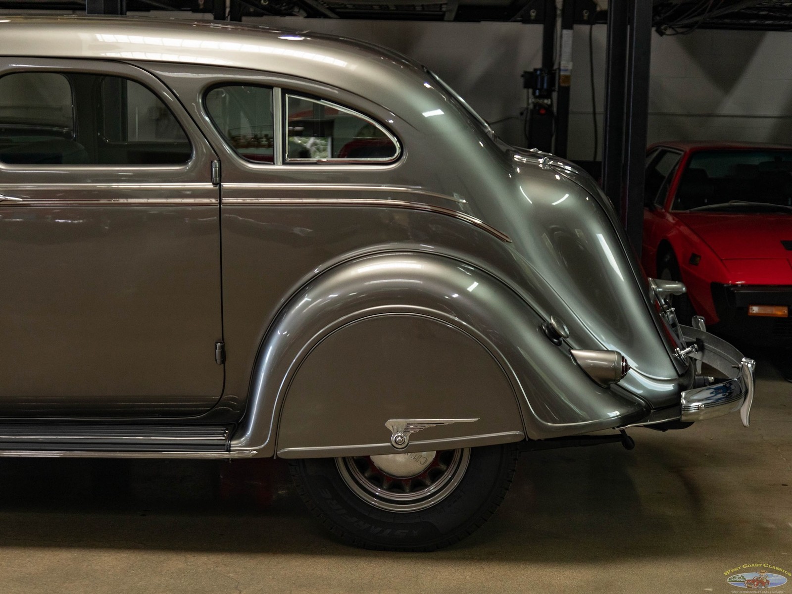 Chrysler-Airflow-Series-C-11-1936-4-Door-Sedan-7