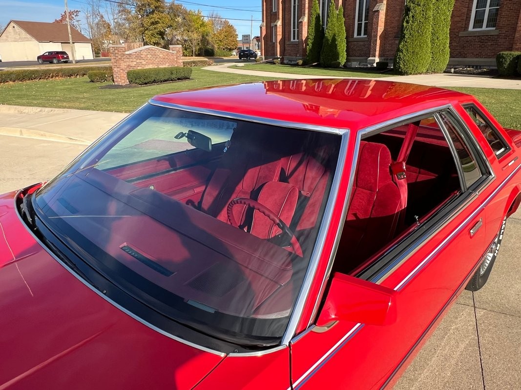 Chrysler-Cordoba-1980-Coupe-27