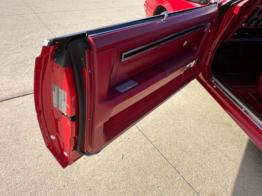 Chrysler-Cordoba-1980-Coupe-34