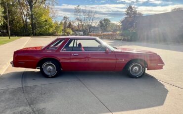 Chrysler-Cordoba-1980-Coupe-4