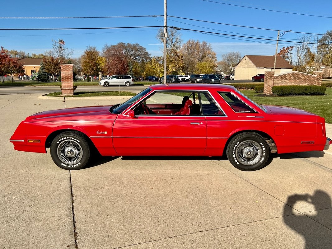 Chrysler-Cordoba-1980-Coupe-8