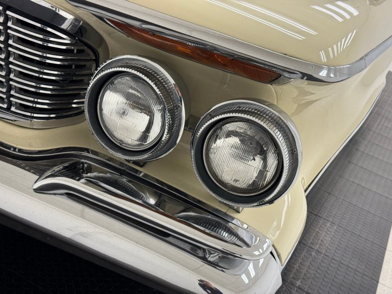 Chrysler-Imperial-1963-Ivory-Cream-15