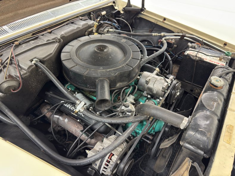 Chrysler-Imperial-1963-Ivory-Cream-32