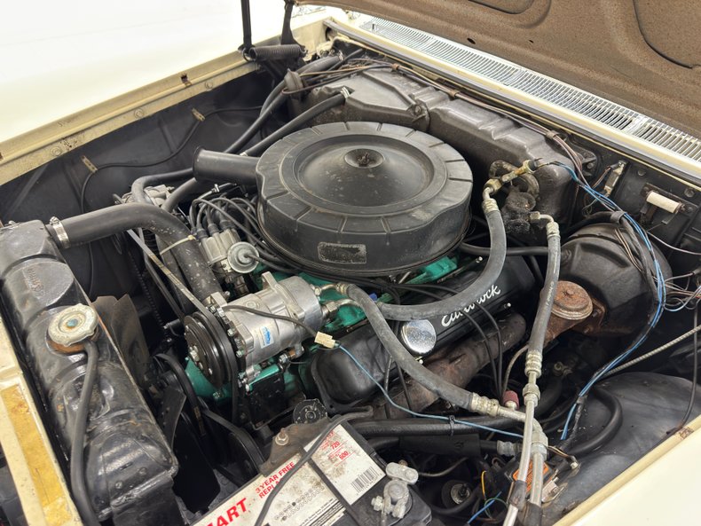 Chrysler-Imperial-1963-Ivory-Cream-34