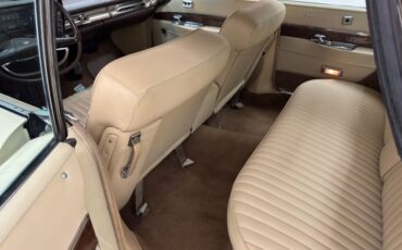 Chrysler-Imperial-1963-Ivory-Cream-42