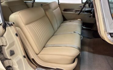 Chrysler-Imperial-1963-Ivory-Cream-43