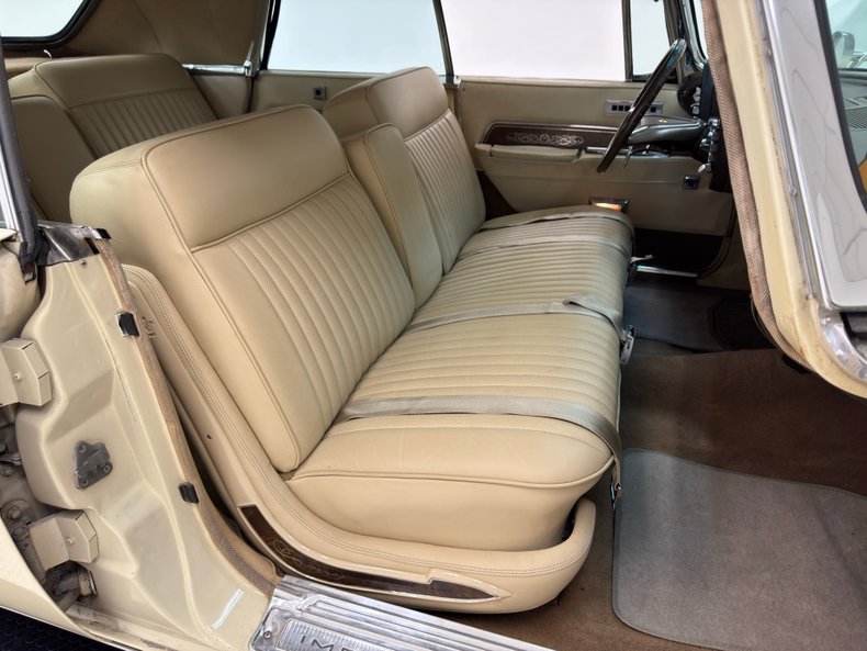 Chrysler-Imperial-1963-Ivory-Cream-43