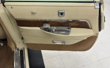 Chrysler-Imperial-1963-Ivory-Cream-49