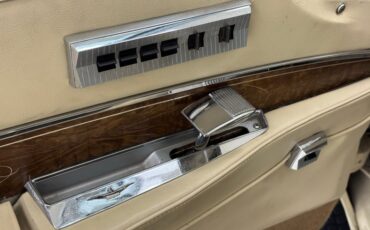 Chrysler-Imperial-1963-Ivory-Cream-7