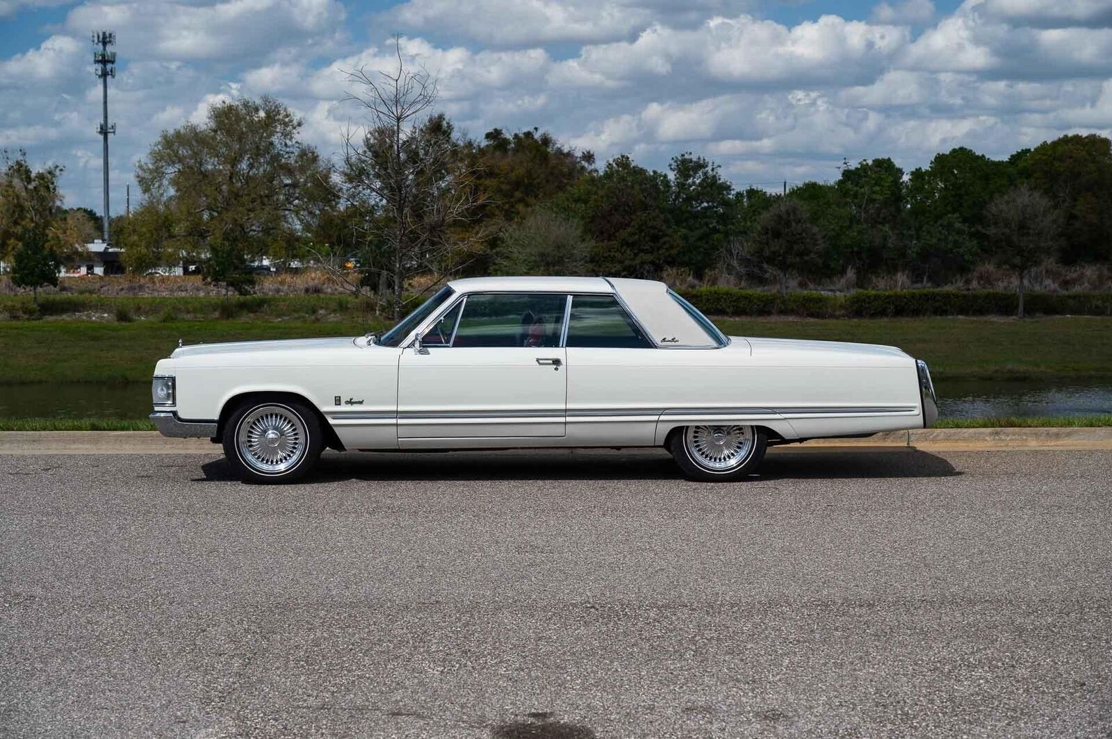 Chrysler-Imperial-1967-2-Door-20