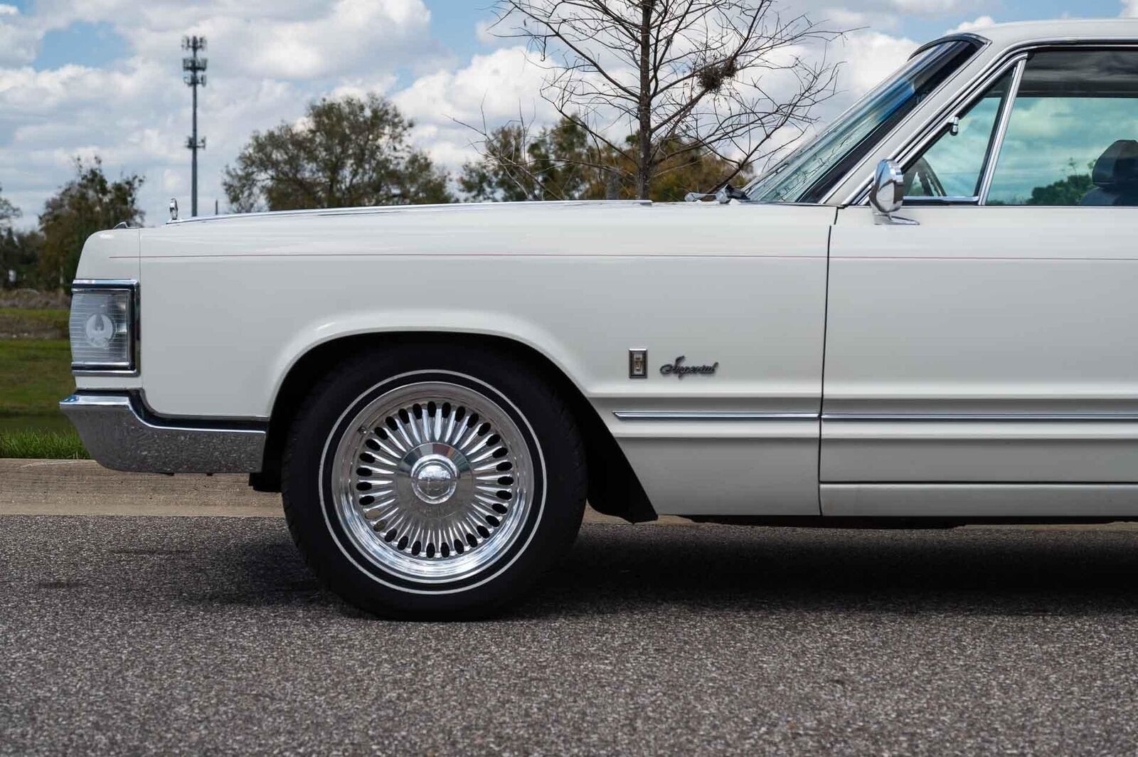 Chrysler-Imperial-1967-2-Door-27