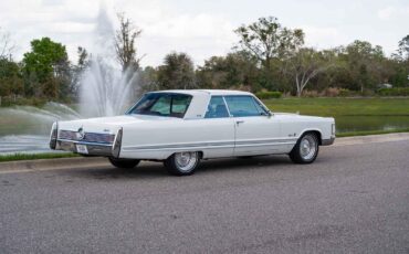 Chrysler-Imperial-1967-2-Door-35