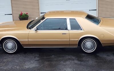 Chrysler Imperial 1982 2 dr