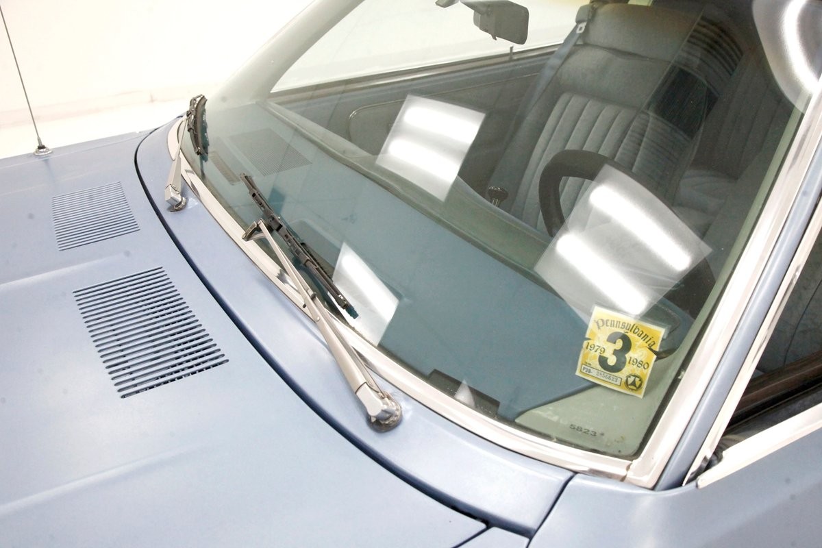 Chrysler-LeBaron-1979-Hardtop-16