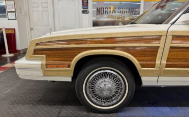 Chrysler-LeBaron-1984-Convertible-28