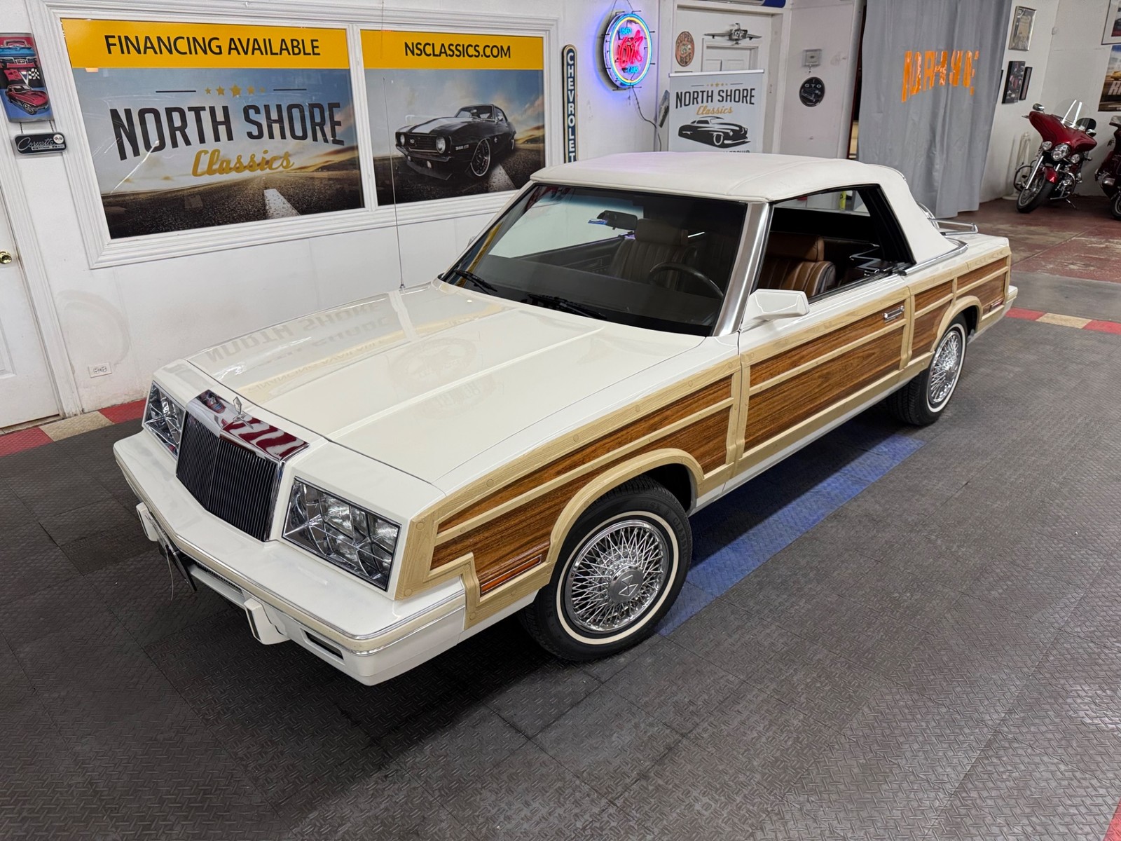 Chrysler-LeBaron-1984-Convertible-6