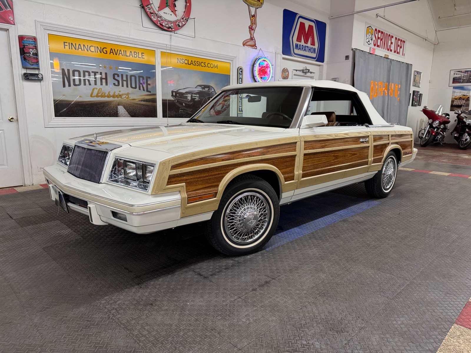 Chrysler-LeBaron-1984-Convertible-7