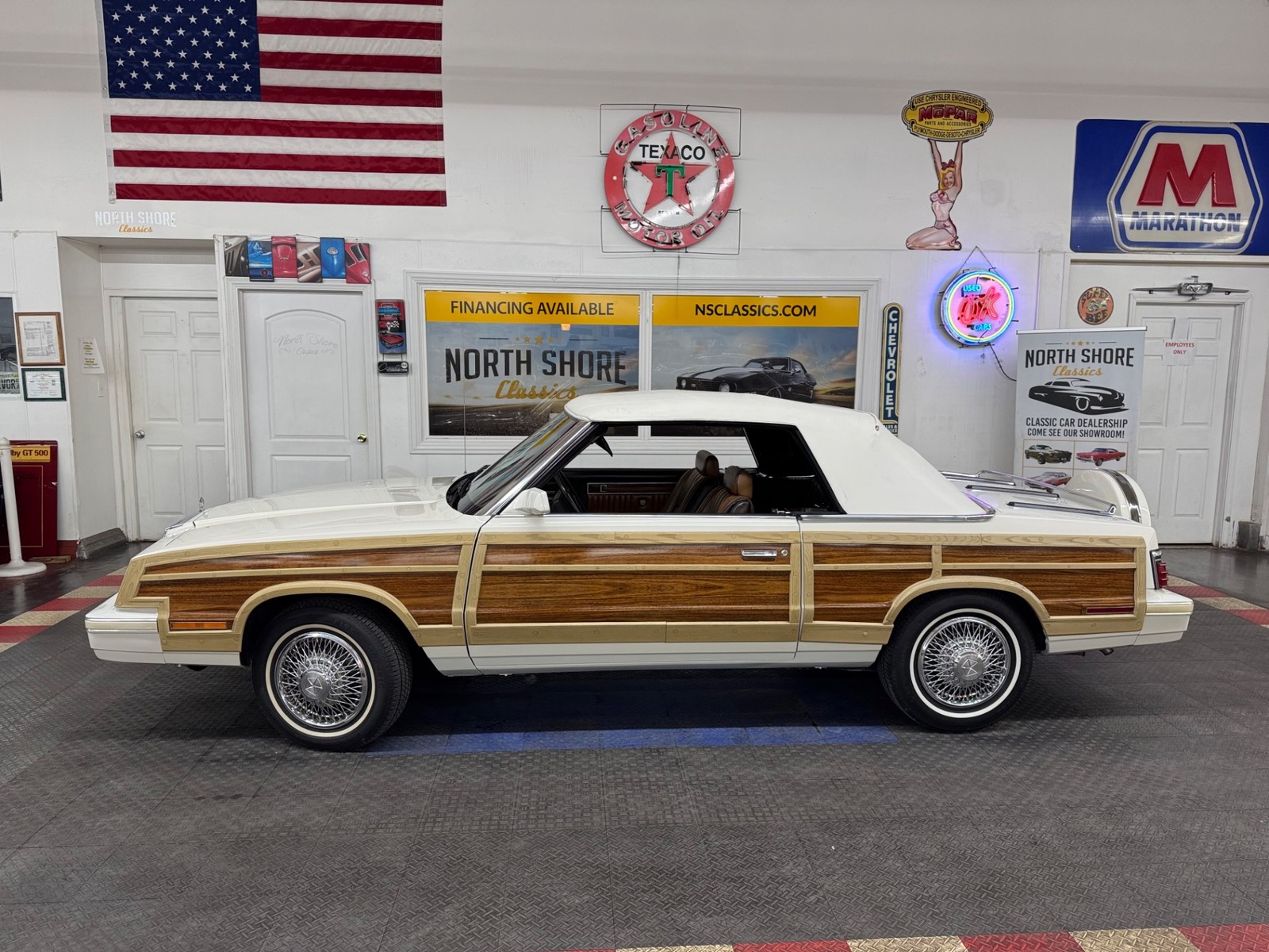Chrysler-LeBaron-1984-Convertible-8