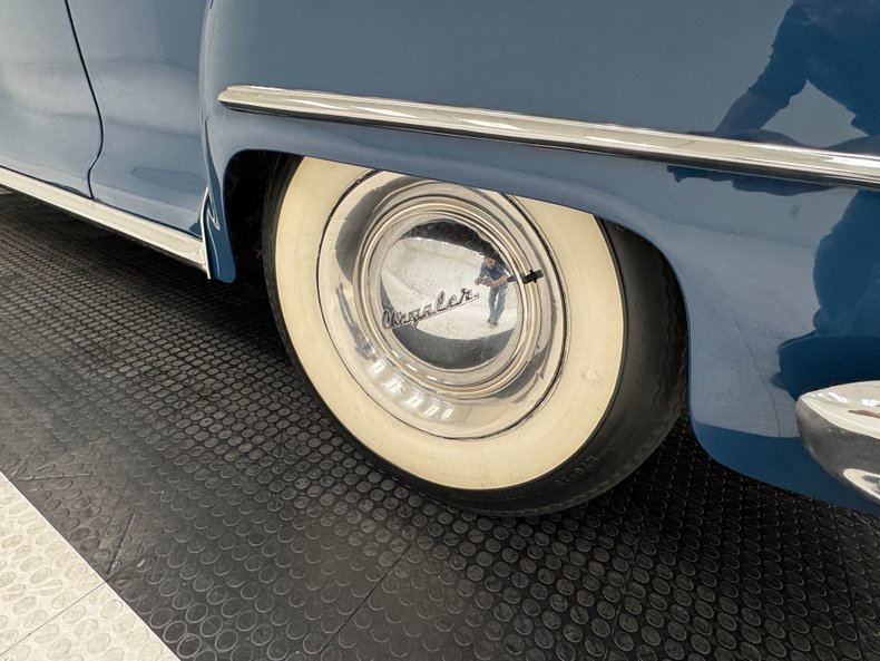 Chrysler-New-yorker-1947-Hawaii-Blue-Dark-Blue-18