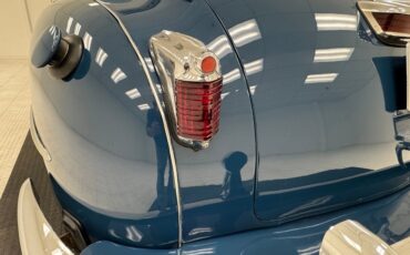 Chrysler-New-yorker-1947-Hawaii-Blue-Dark-Blue-19