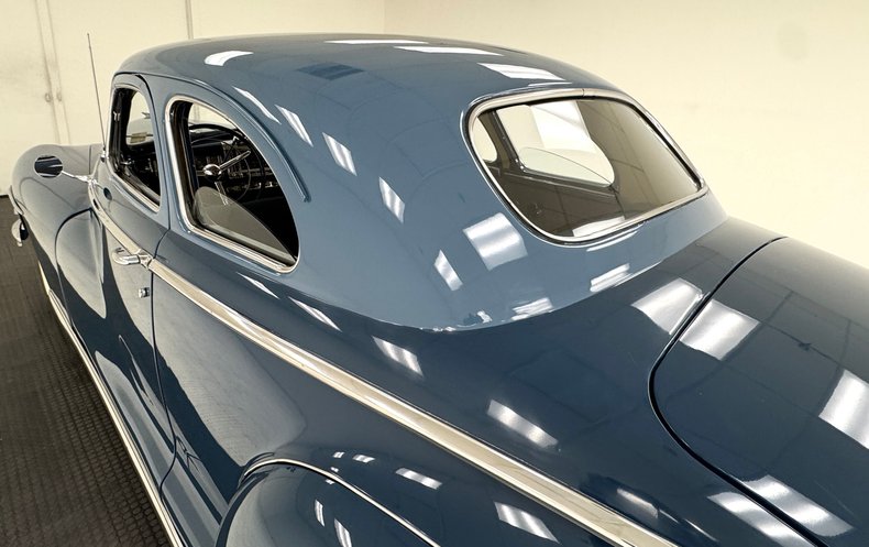 Chrysler-New-yorker-1947-Hawaii-Blue-Dark-Blue-23