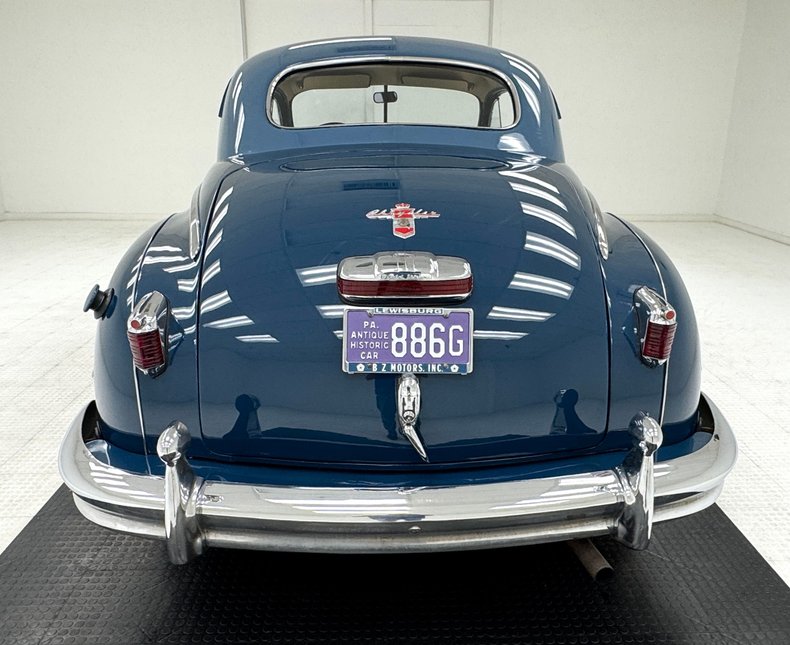 Chrysler-New-yorker-1947-Hawaii-Blue-Dark-Blue-3