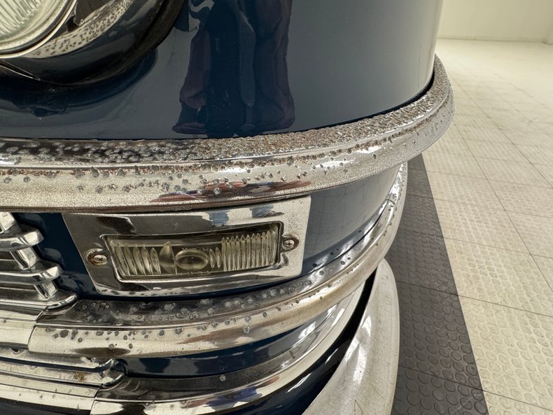 Chrysler-New-yorker-1947-Hawaii-Blue-Dark-Blue-30